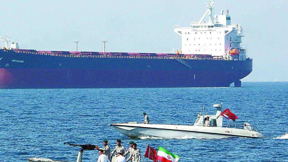 十字路口的中东：冲突、重构与不确定的未来