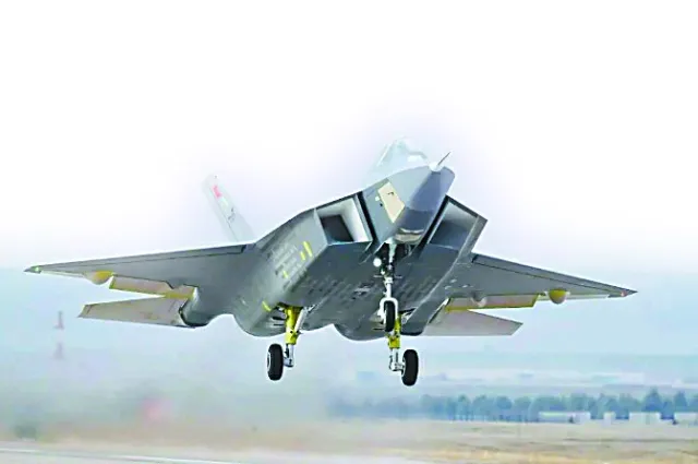 土耳其可汗五代机！与他国在研五代机对比