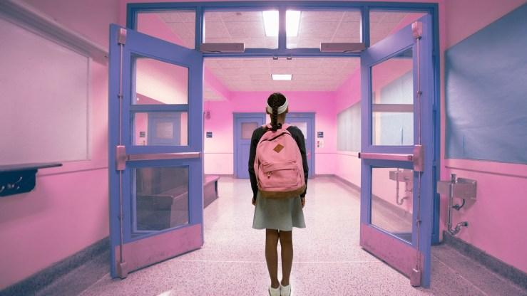 特朗普推翻《第九篇教育法》承诺，跨性别学生遭“精准打击”