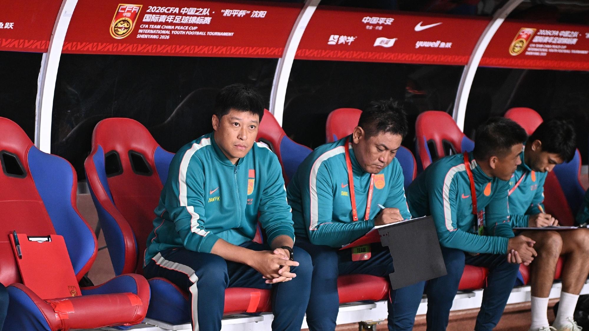 2-0！U16国足上演降维打击，全场碾压轻取卡塔尔队，球迷仍建议换教练