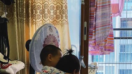 她养大的孩子考上名校，亲戚却说白养，她一句话回了回去。