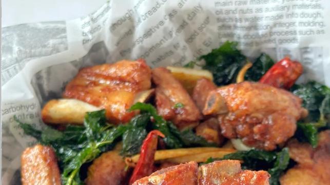 薄荷炸排骨：酥香清爽超惊艳，一口咬出夏夜里的神仙搭配！