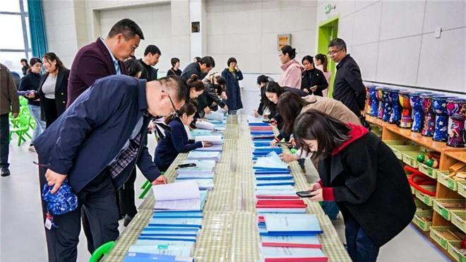 平陆县教体局赴万荣县观摩交流“双普”创建工作