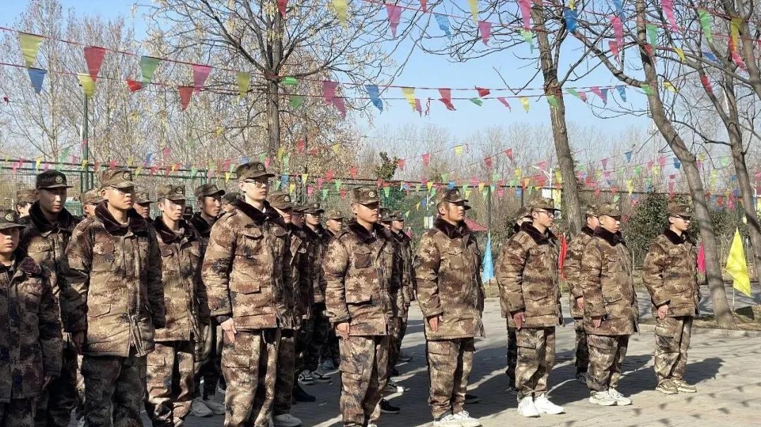 从“叛逆少年”到“阳光少年”，中间缺了什么？|迈向阳光心理百科