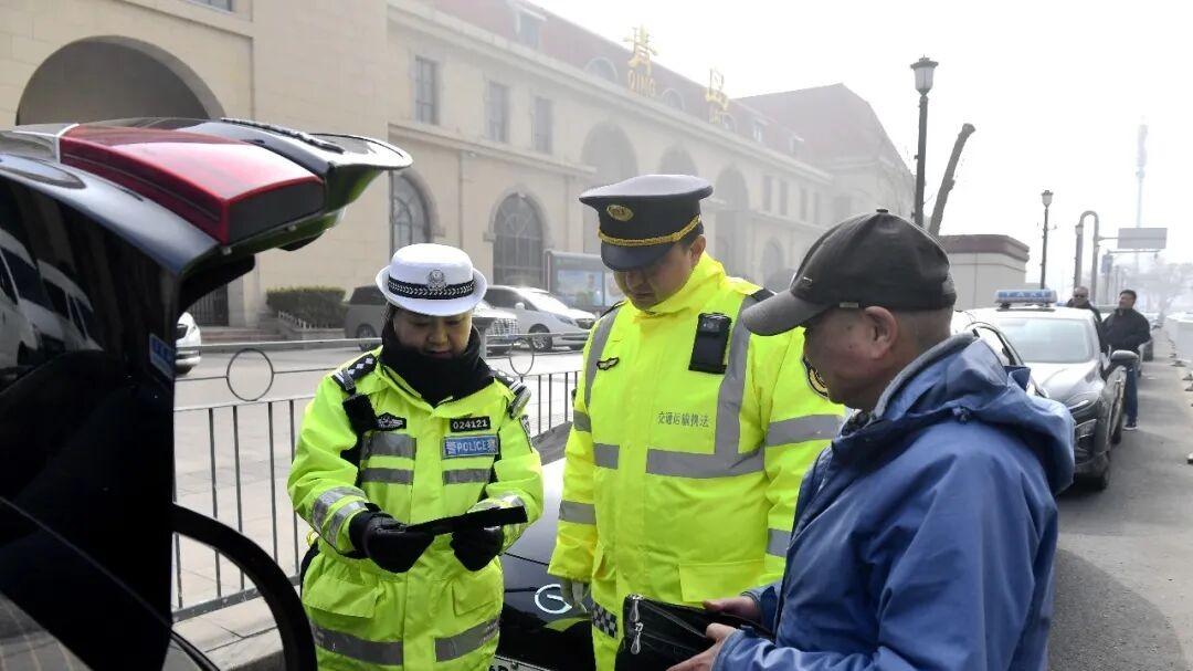 文明交通“新风尚” 交管市南区大队多维打造文明出行安全屏障