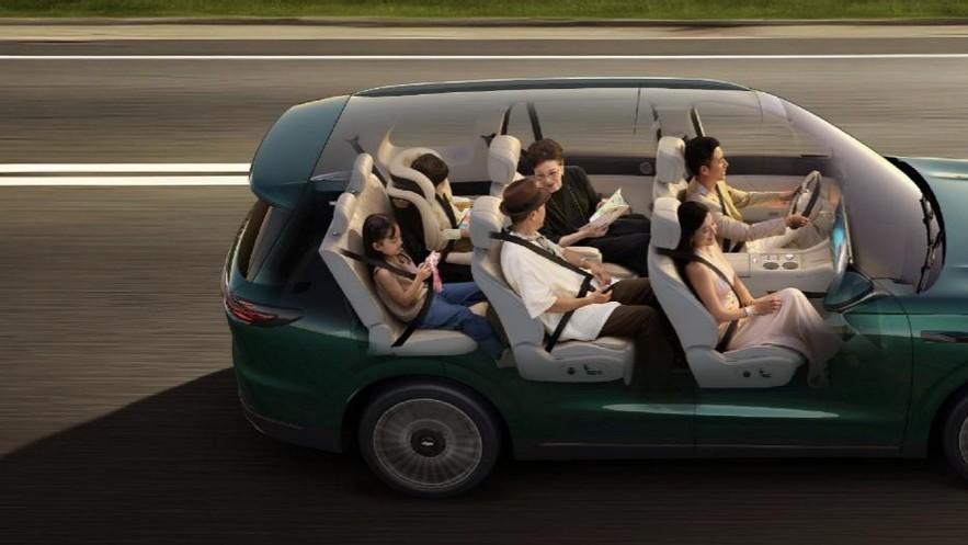 双拼色量产+两驱版现货，风云T11四月双重好消息