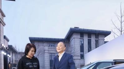 极氪8X看得见的豪华，看不见的扎实