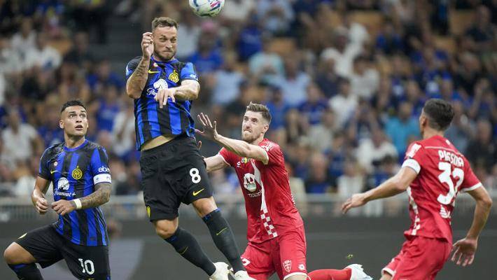 今日足球二串一：克雷莫纳 VS 维罗纳+拉齐奥VS科莫