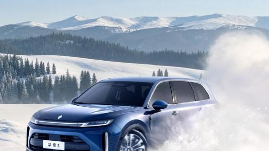 华为华境开篇之作！这款科技旗舰新车有点东西