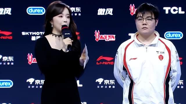 TES零封IG，解说口误恭喜IG，Rookie转头就走，网友锐评：真心疼