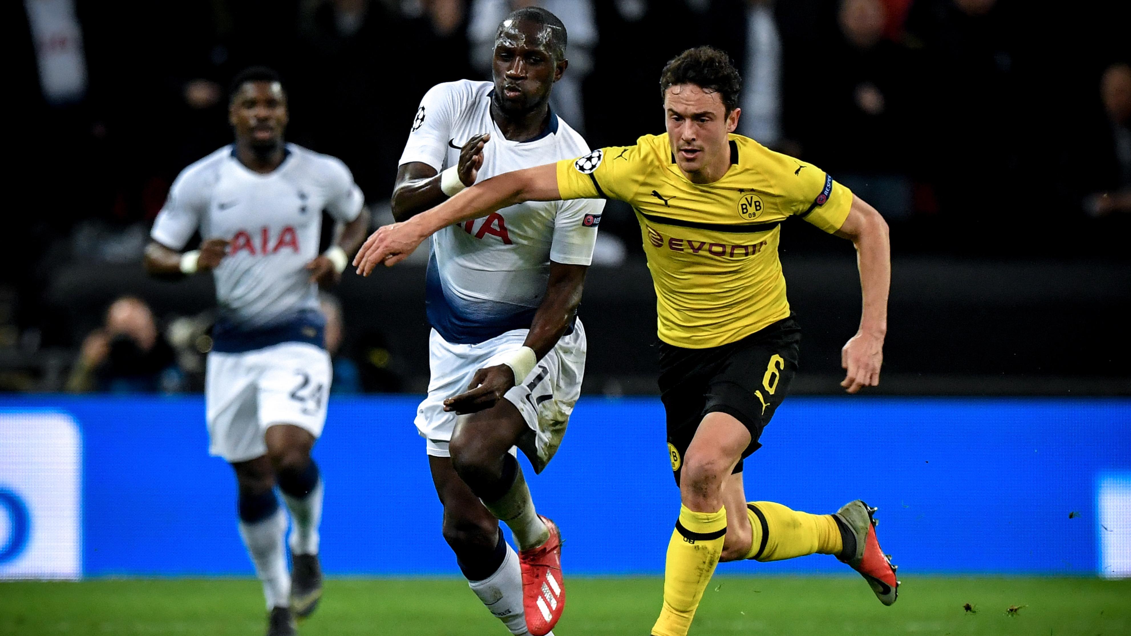 英冠联赛，残阵迎战强敌，沃特福德主场能否抵挡伊普斯冲超步伐？