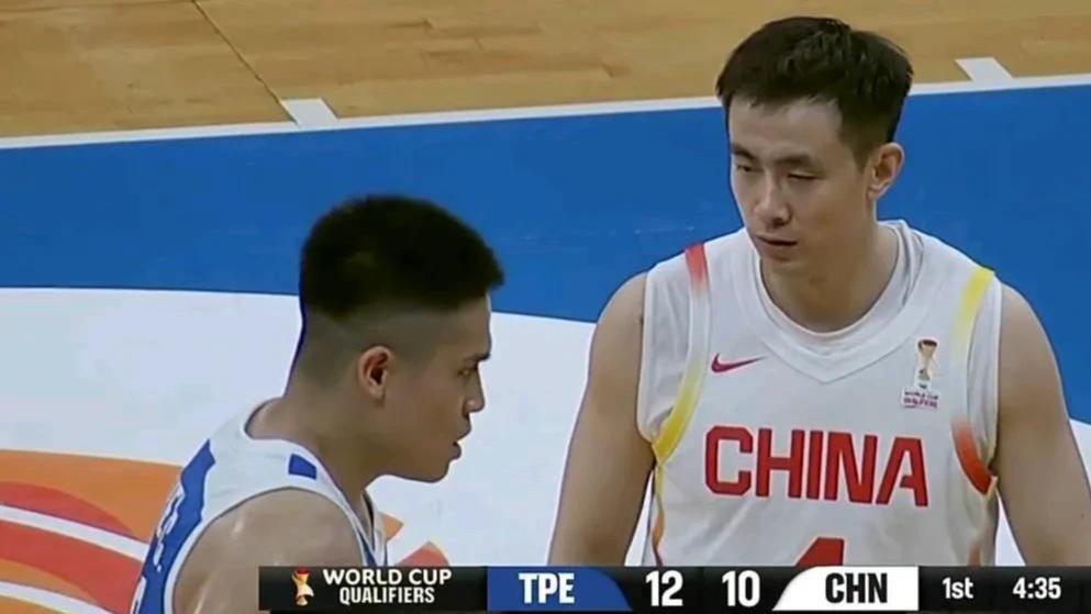 世预赛半场中国台北51-50中国男篮！台北三人上双，中国无人上双