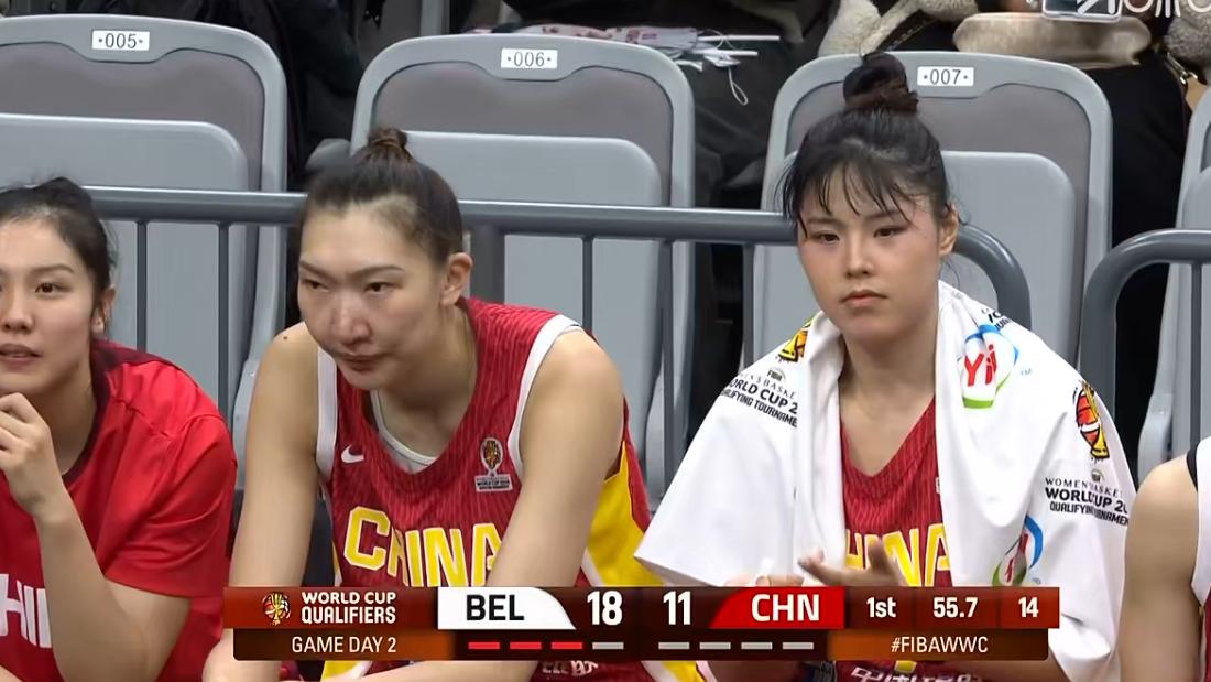 3大内线2人哑火！女篮15分惨败，排名却不降反升，出线形势依旧乐观