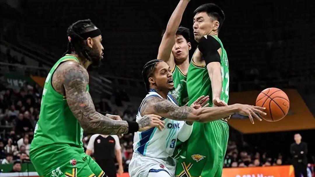 离队倒计时！胜新疆队第二天，辽篮收5好1坏消息，杨鸣官宣喜忧参半