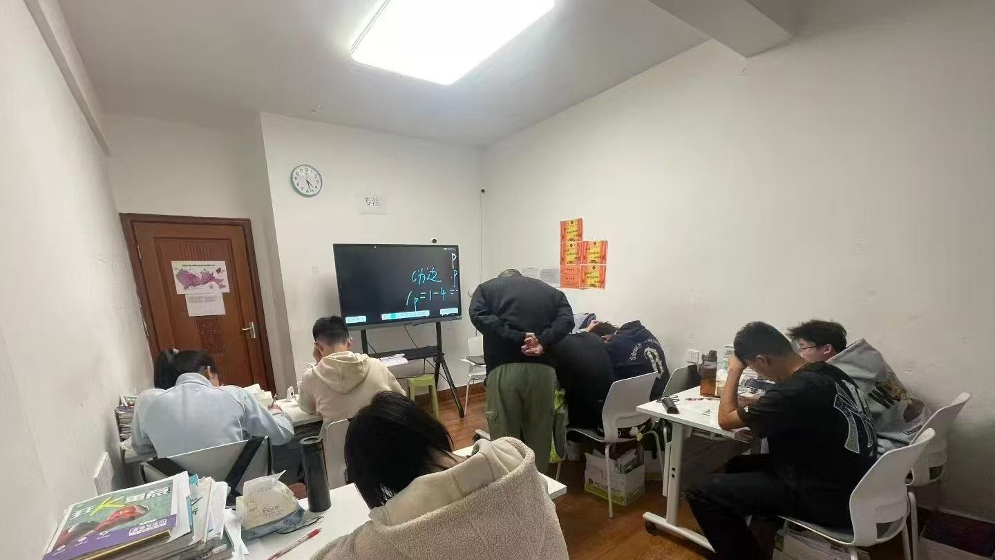 深圳罗湖初三家长别愁！宝藏全托帮孩子破局提分！