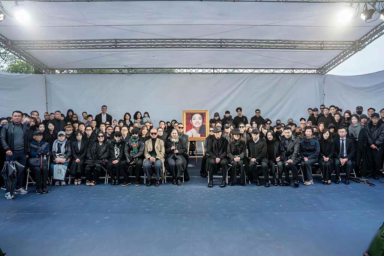 马筱梅不忍了，扯掉S家的体面！透露玥儿姐弟缺席大S忌日的原因！