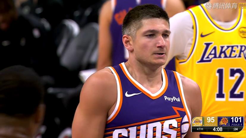 爆冷！奥尼尔三分绝杀！东契奇41+8+8，赛后老詹大步走入球员通道