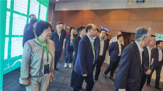 ​紫弘防护携ZEECARE九大功能亮相制造强国品牌发展论坛