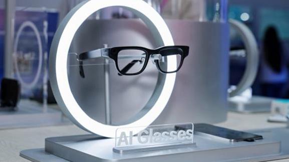 科大讯飞AI眼镜首发“龙虾”能力，40克轻量颠覆体验