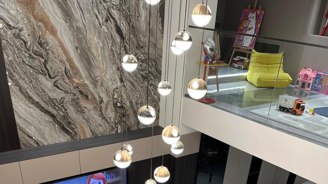 当初不顾全家反对买了“一楼带地下室”的房子, 刚住半年就想搬家！