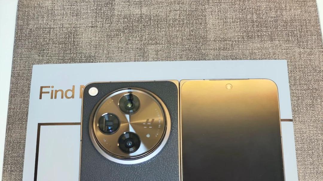 多年折叠屏重度用户真实分享，iPhone折叠或许不香