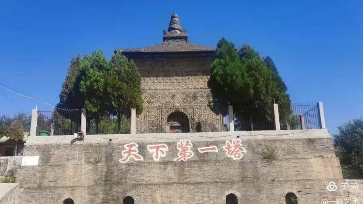 一峰｜油画“摹砖•修定寺塔”之《青龙》