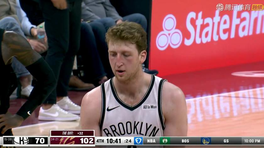 骑士六连胜！哈登16+5+9，米切尔17+3+5，双塔阵容让哈登如鱼得水