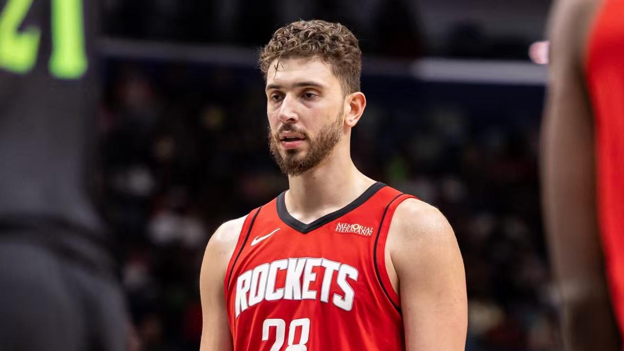 反超湖人！火箭8连胜，杜兰特29+5+5，申京低迷需调整