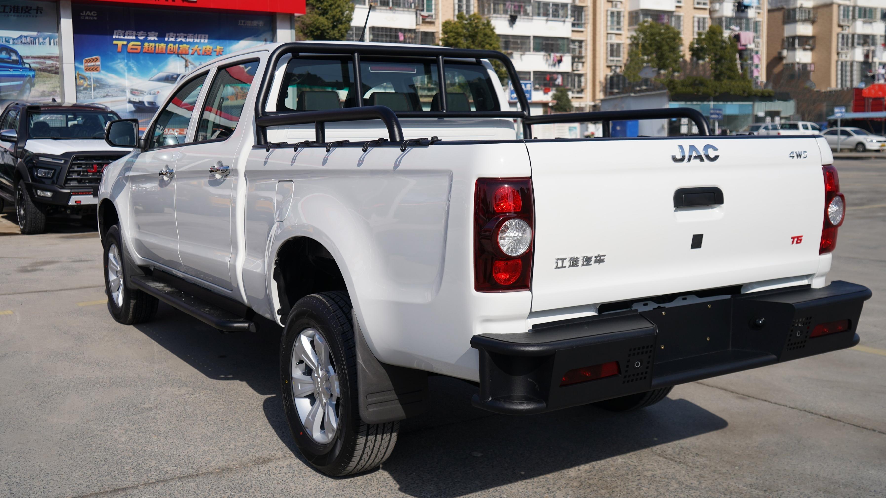 年终礼物推荐：送TA一辆既拉风又实用的江淮T6