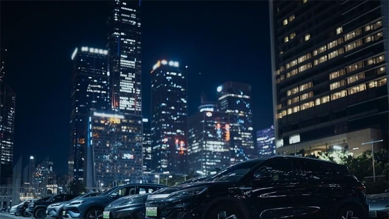 漂移、追逐、硬刚反派！谁才是电影《惊蛰无声》的一番主角