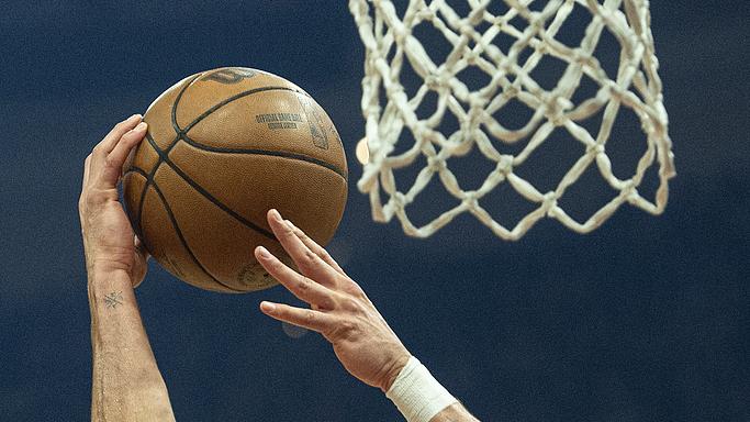 懂篮球帝-简单分析竞彩313NBA：太阳VS勇士