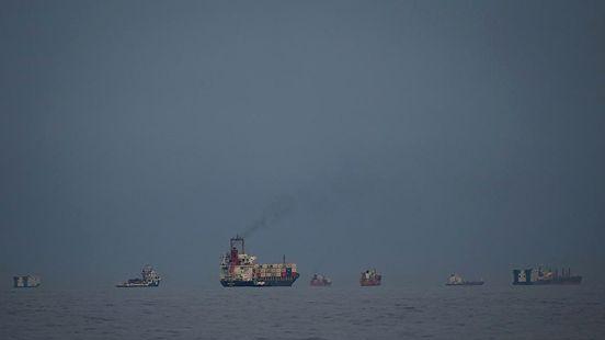 油价跌5%背后：美国急递15点停战协议，这场美伊战争根本打不久