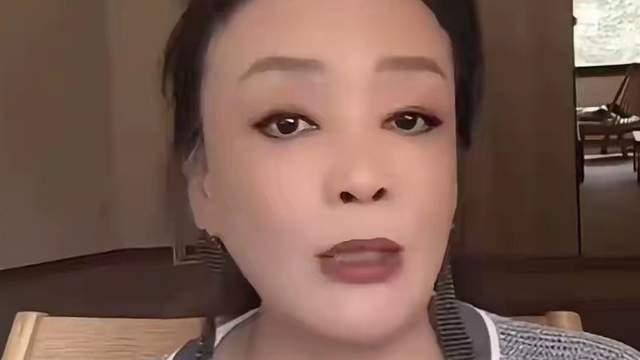 马筱梅被私信辱骂，接受不了攻击自家小孩，深夜开播强忍委屈落泪