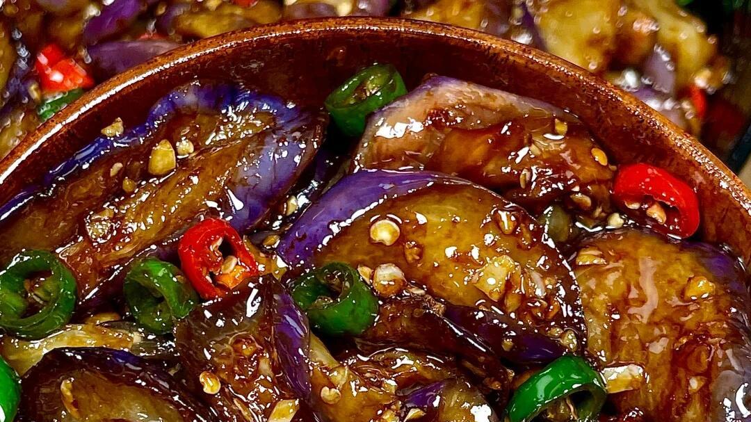 剁椒茄子：一口入魂的湘味下饭菜