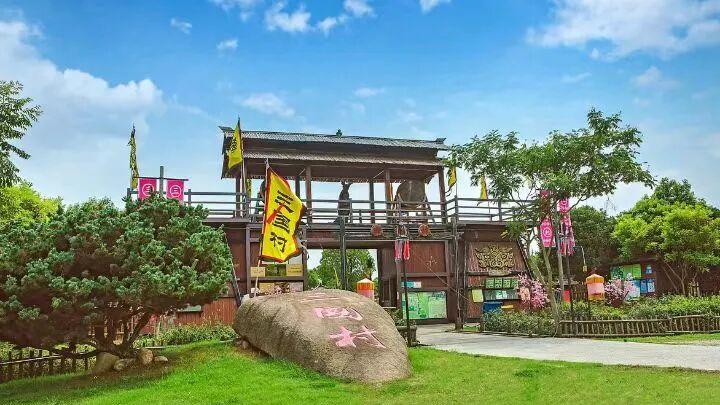 这个世界离了谁都会转：知命不是消极，而是清醒