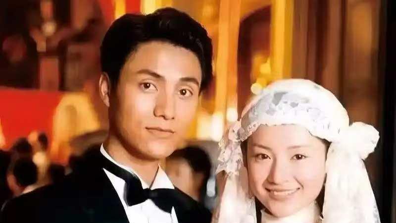 《金粉世家》：冷清秋的“三样嫁妆”，为何最终全数败光？