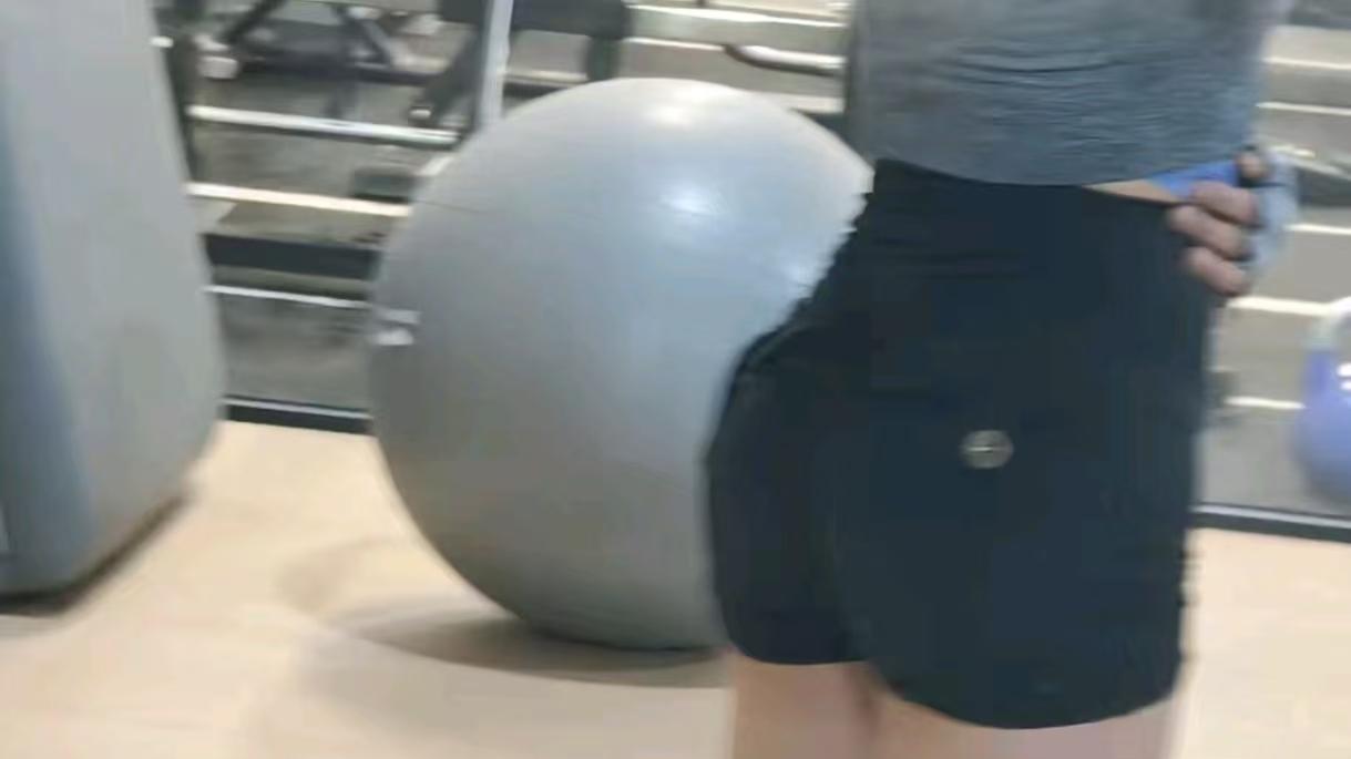 真的不是我不练臀，是怎么练它都不长