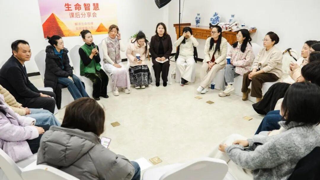 心智观点 | 清明，不只是扫墓，更是一堂“家族能量课”