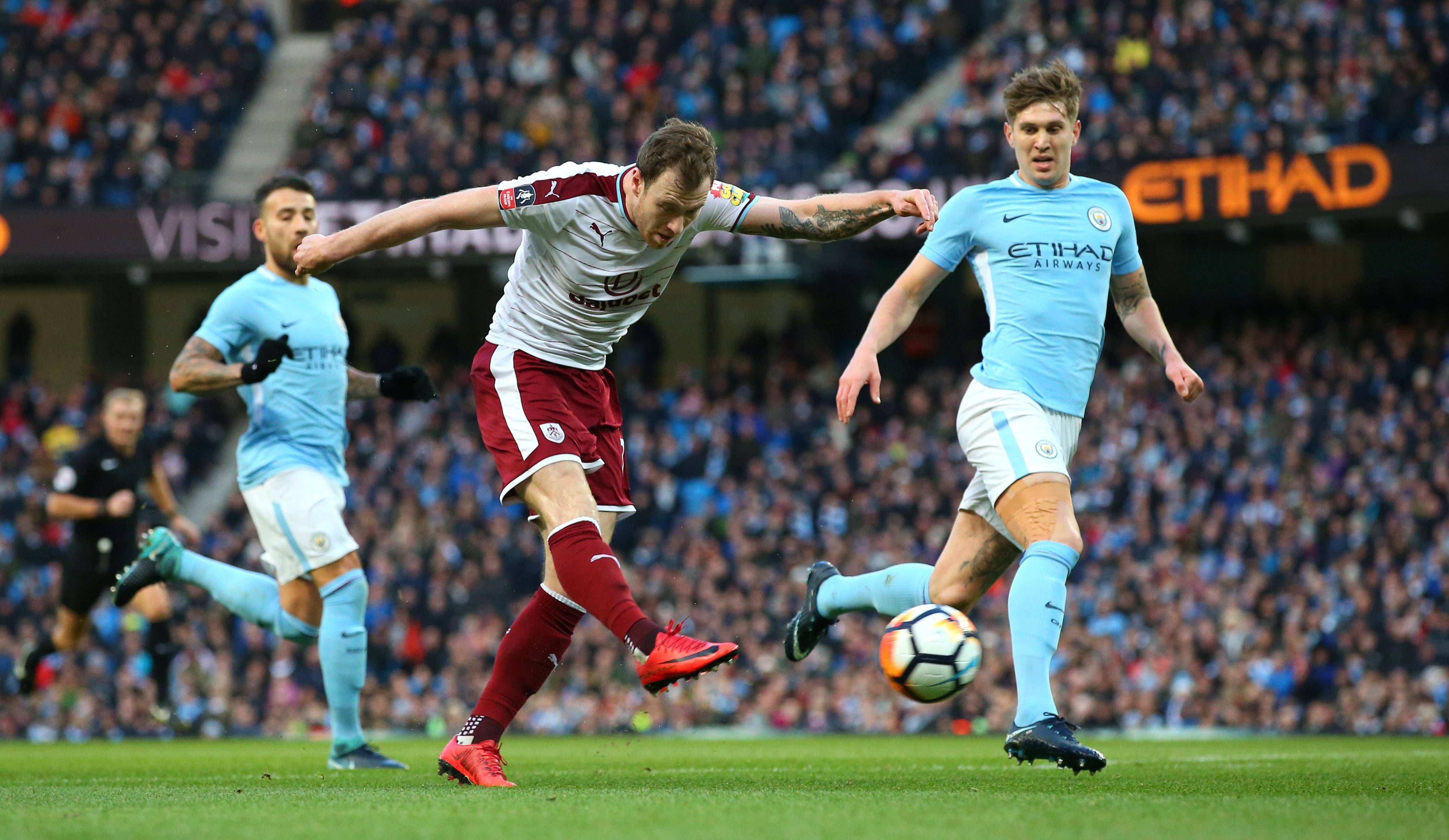 3月7日足球赛事预测：精选英足总杯，西甲（内含比分看法）