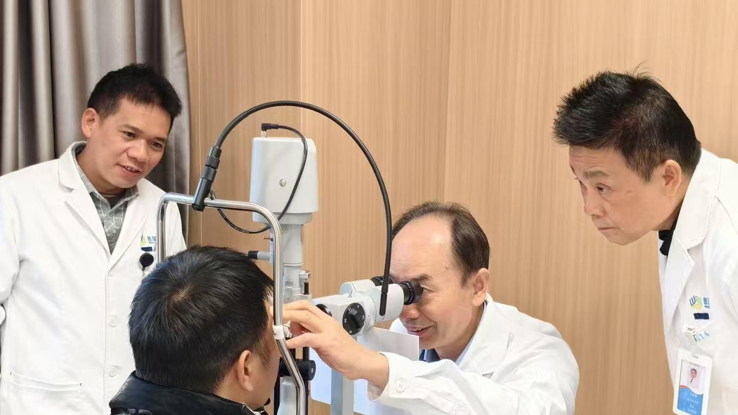 2026 南宁考公视力通关指南：普瑞眼科近视手术，助力上岸无阻碍