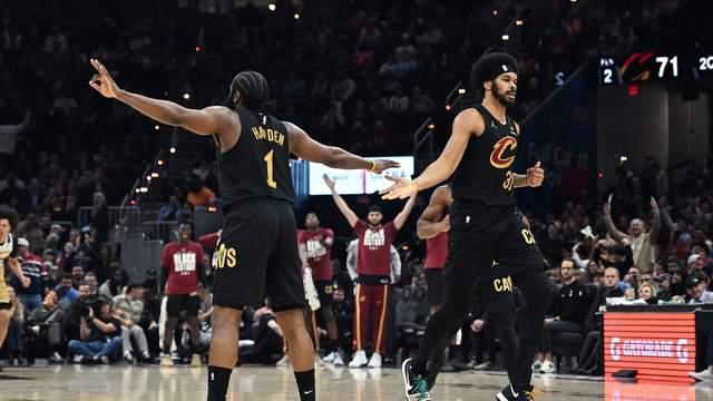 哈登加盟三场完美激活队友 两核心均有高效表现+悍将打出生涯之夜