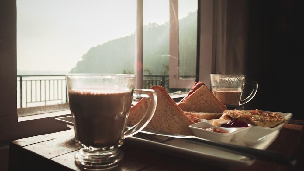 分房睡的第五年，丈夫提出离婚："你很好，但我们已经三年没说过话了