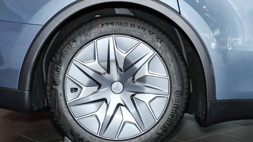 加长、增座、更全能？特斯拉Model Y L怎么样？