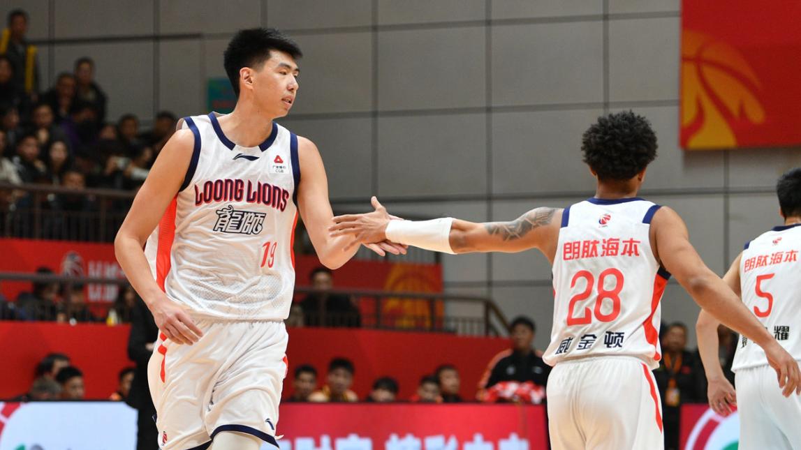 5支NBA队力邀！杜锋遭徐昕狠狠打脸 学林葳在NCAA历练将名利双收
