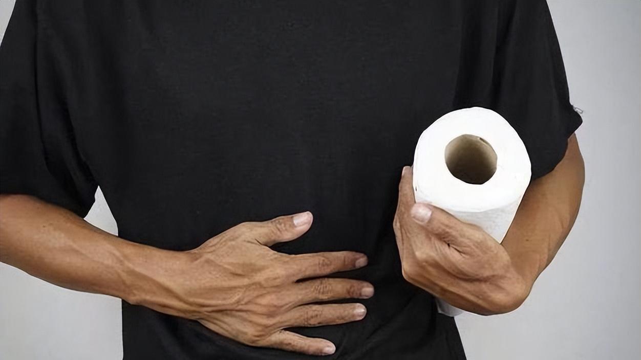 你的胃，正在被你悄悄毁掉，5个伤胃元凶你可能每天都在做