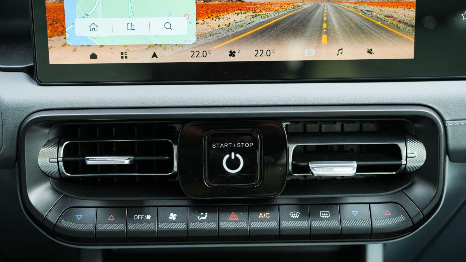 打破“无改装不越野”的刻板印象！BJ40燃油素车重构越野认知