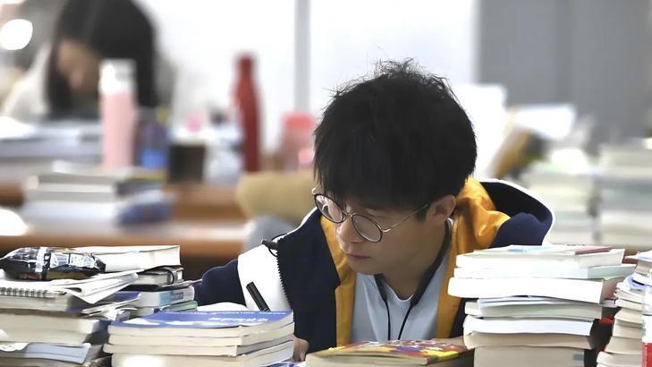 高学历理科生的八字密码：哪些命格天生是学霸？看完就懂了