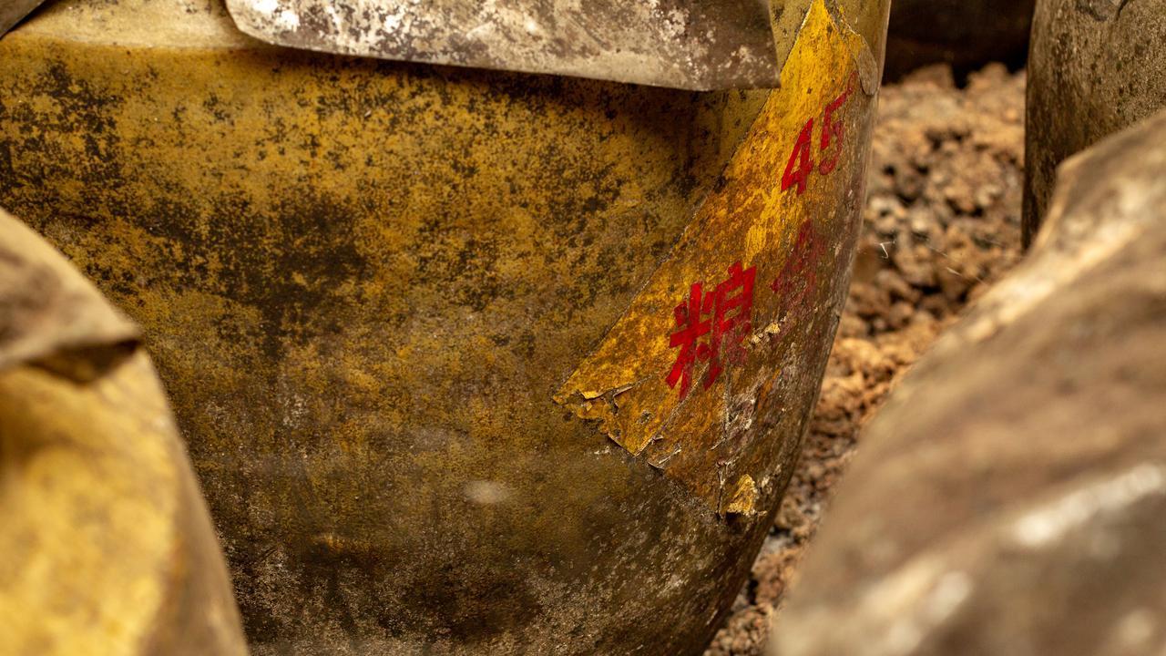 喝白酒怕上头？懂酒的都选它！酱香酒凭什么碾压其他香型？