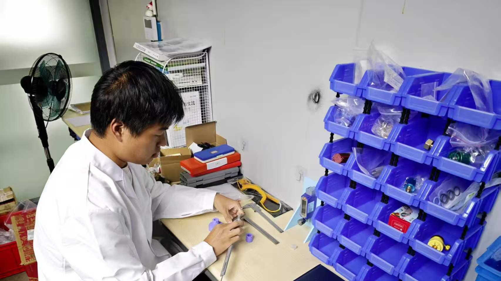 学生当主角 产教共赋能——苏职大学生团队自研国内首款机械脉冲氧气阀