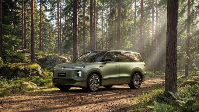 款款皆“满配”上汽大众“增程新王”ID. ERA 9X预售32.98万元起